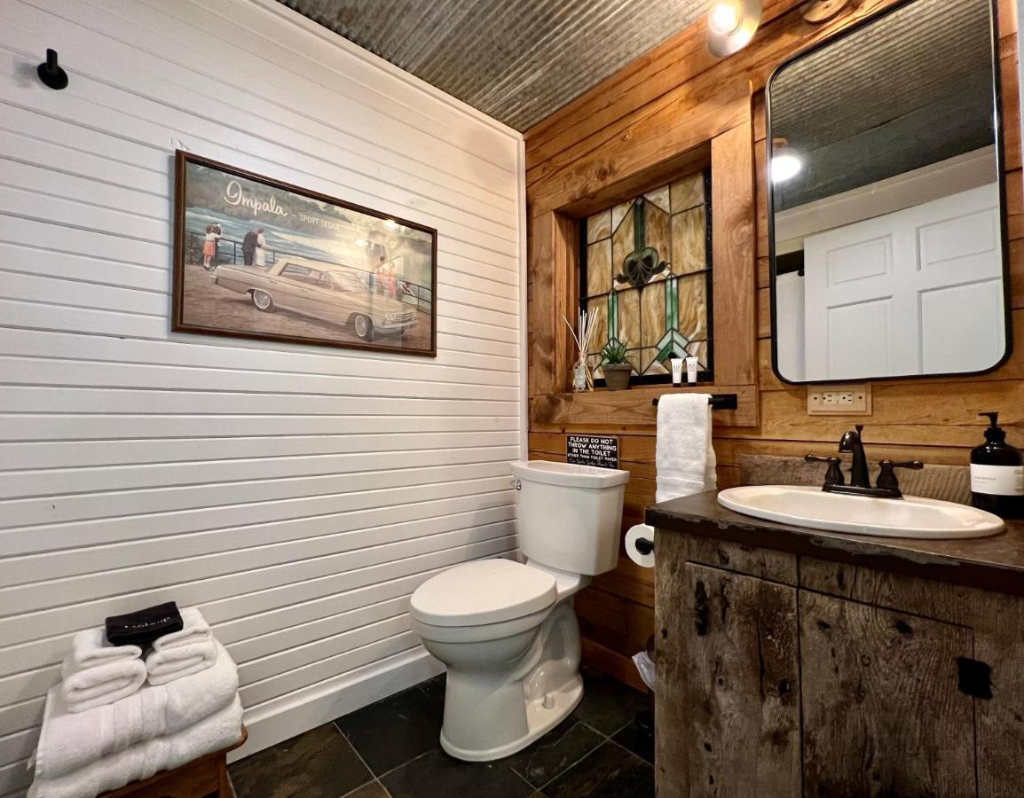 Glass Cabin Eureka Springs Extérieur photo