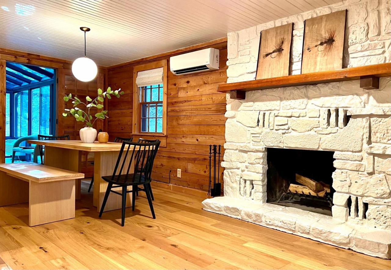 Glass Cabin Eureka Springs Extérieur photo