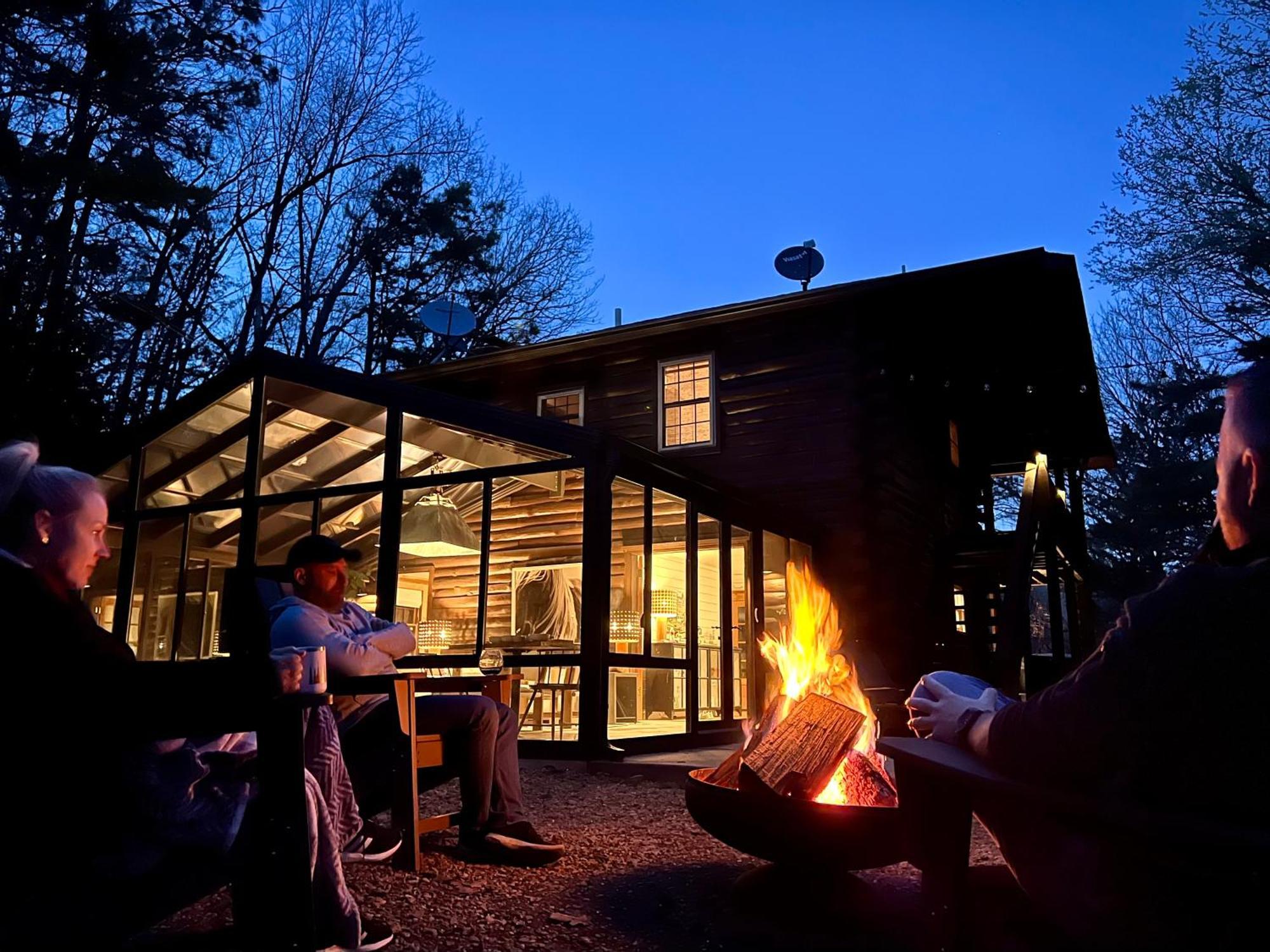Glass Cabin Eureka Springs Extérieur photo
